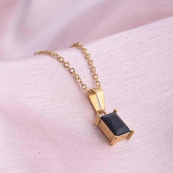 PALMONAS Black Stone Necklace for Women - Gold Plated Necklace Chain, Waterproof & Anti Tarnish Jewellery | Gift For Women & Girls